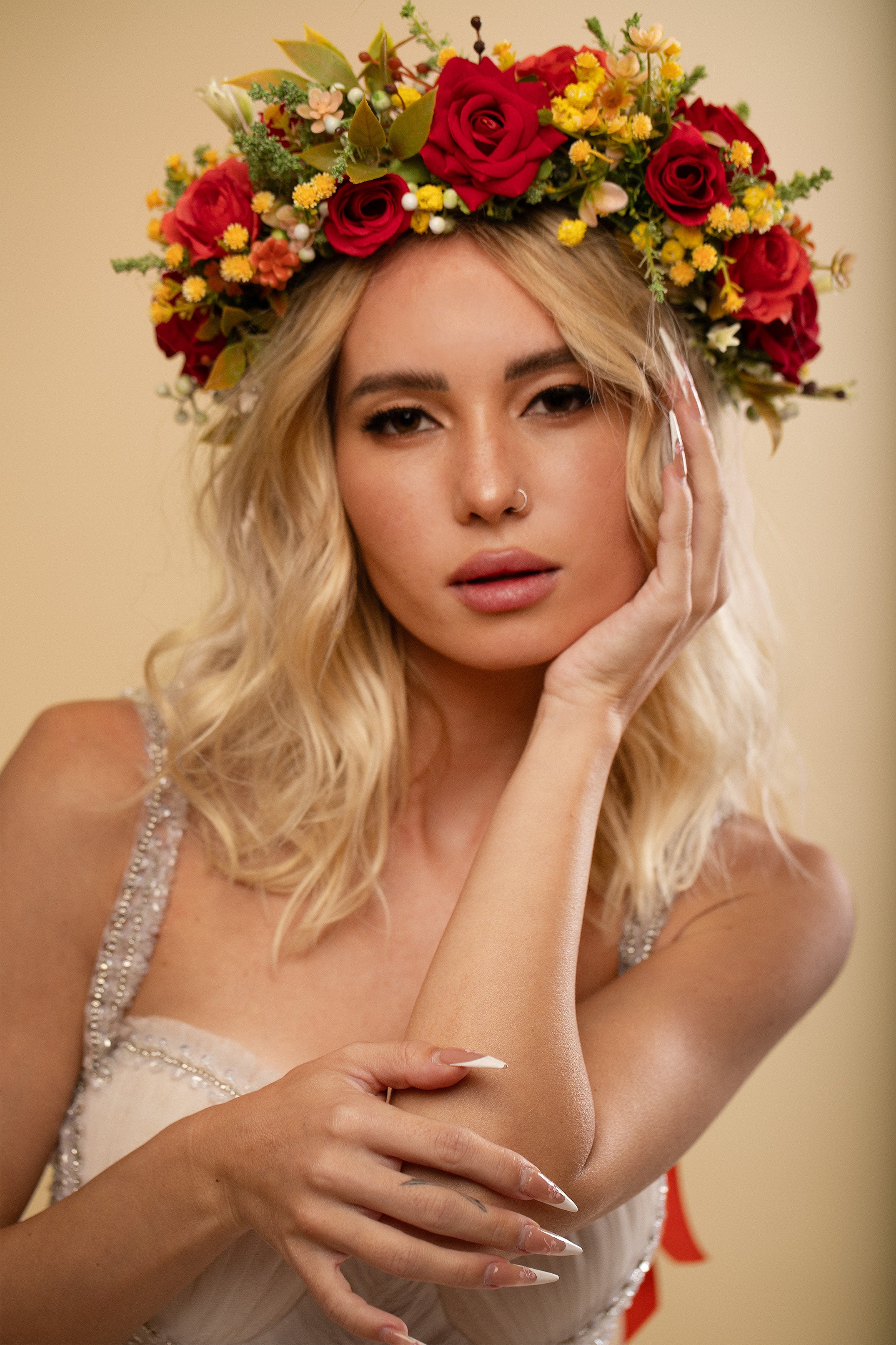 Breath-taking Silk Crown - Shufizoo