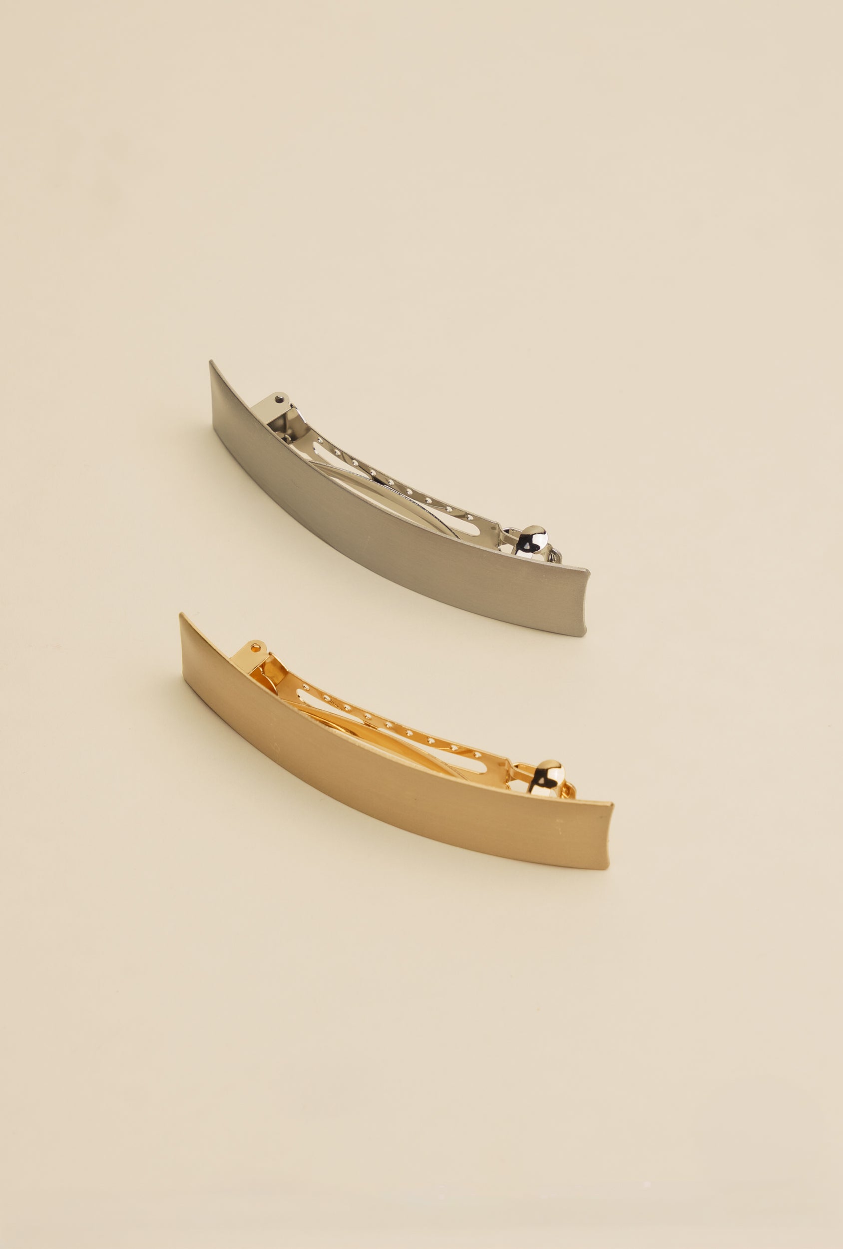 Set On Metal Clips