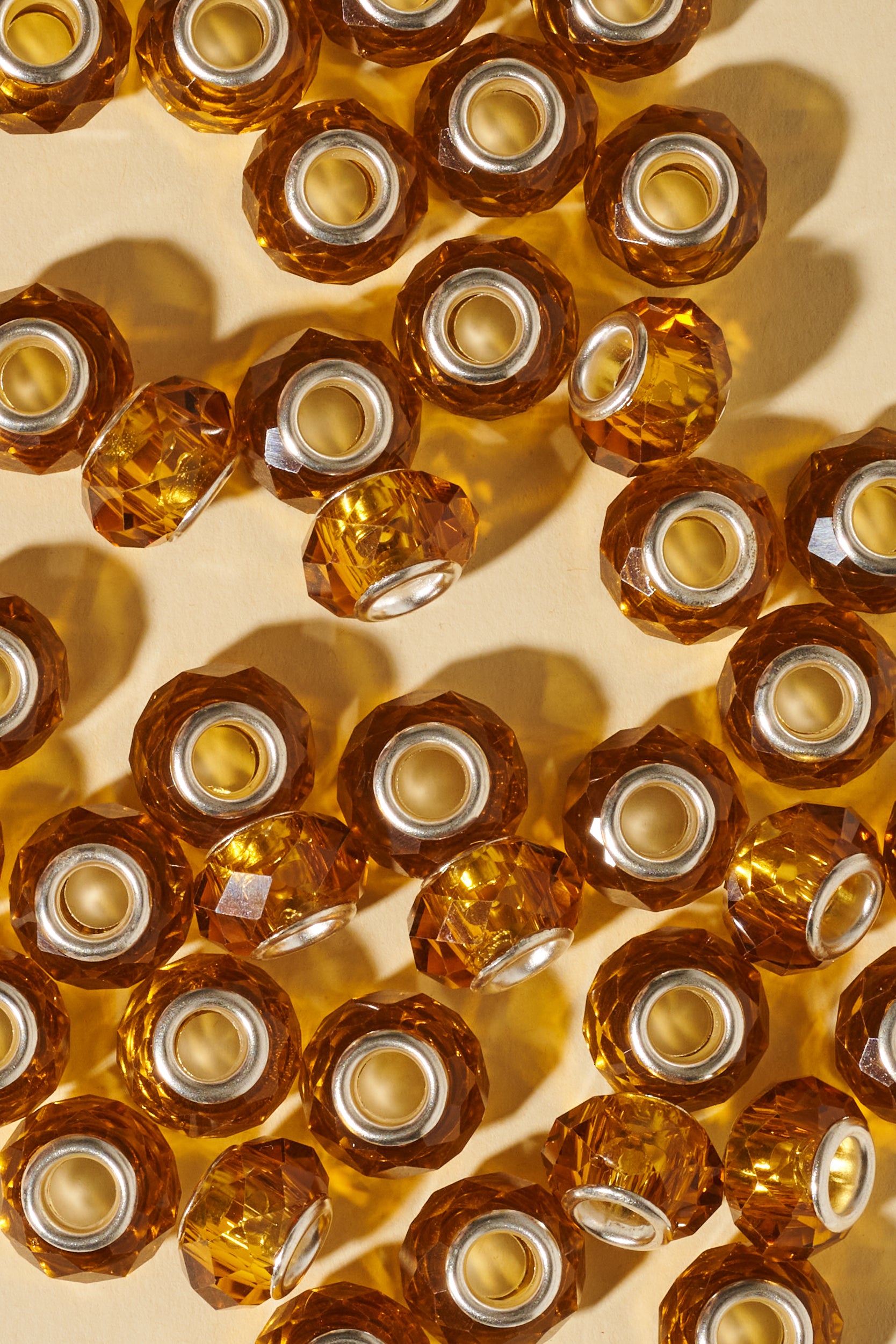 Dreadlock beads - Shufizoo - Clear
Honey Beads