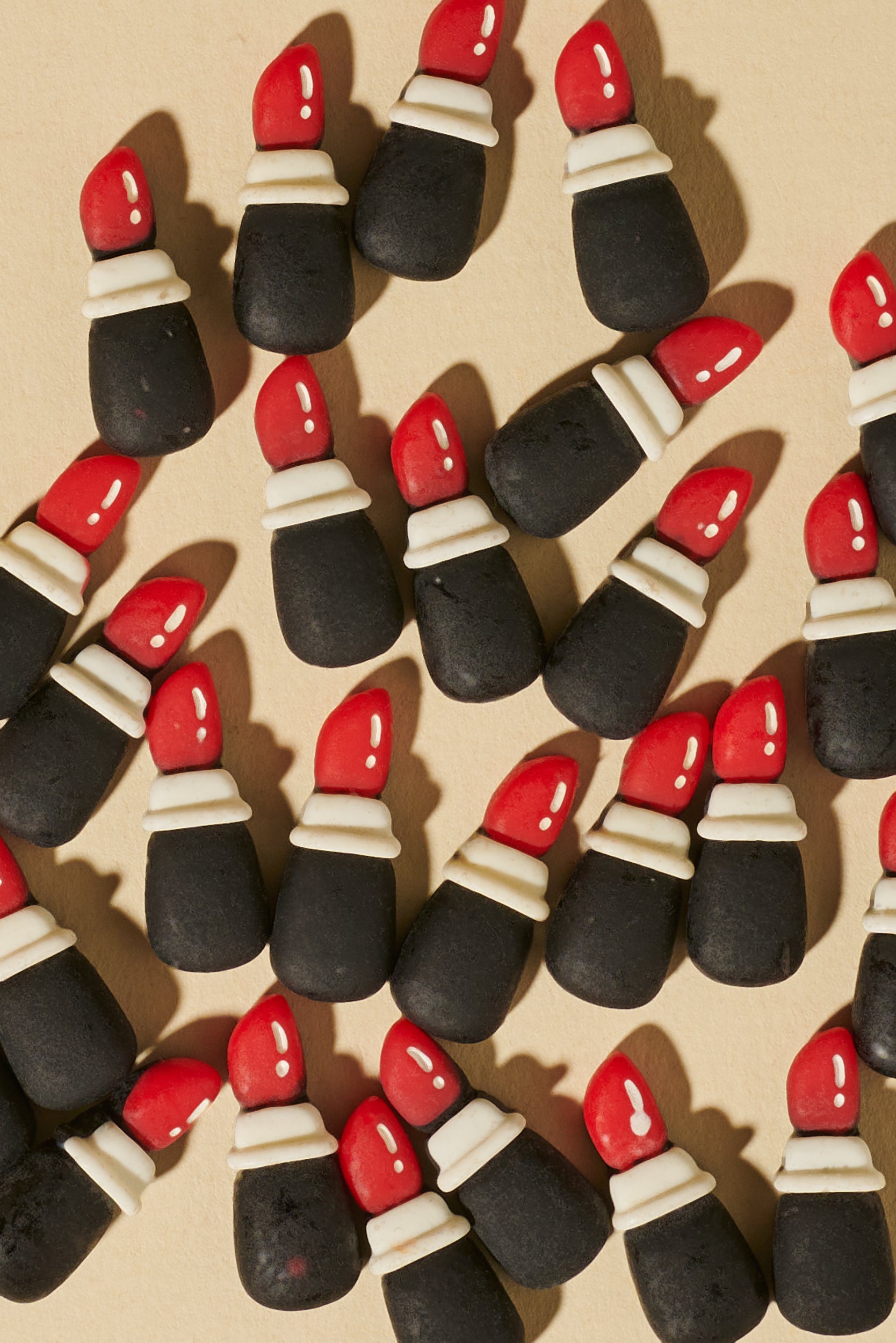 Magic Braids Charms - Shufizoo - red lipstick