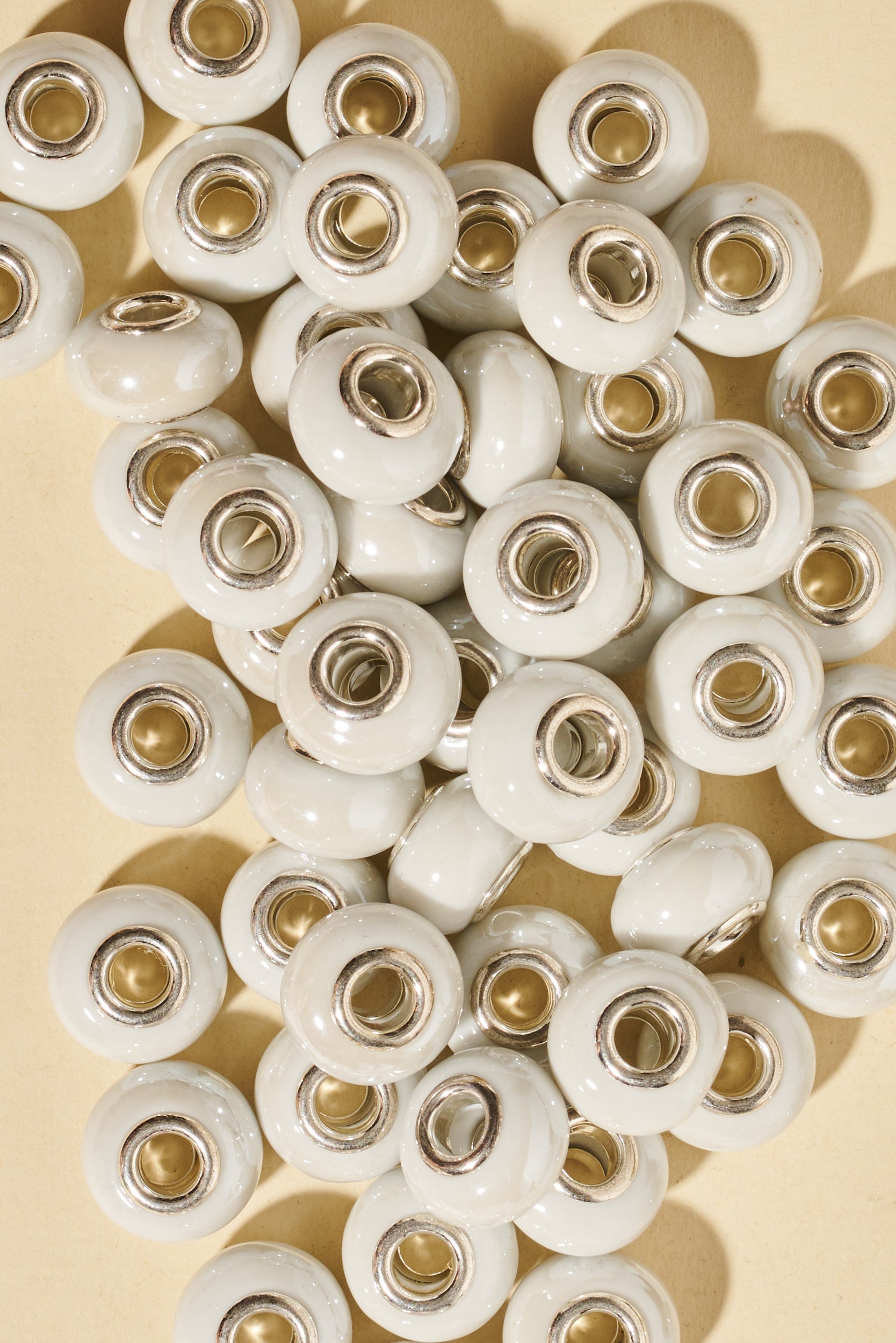 Dreadlock beads - Shufizoo - glossy white Beads