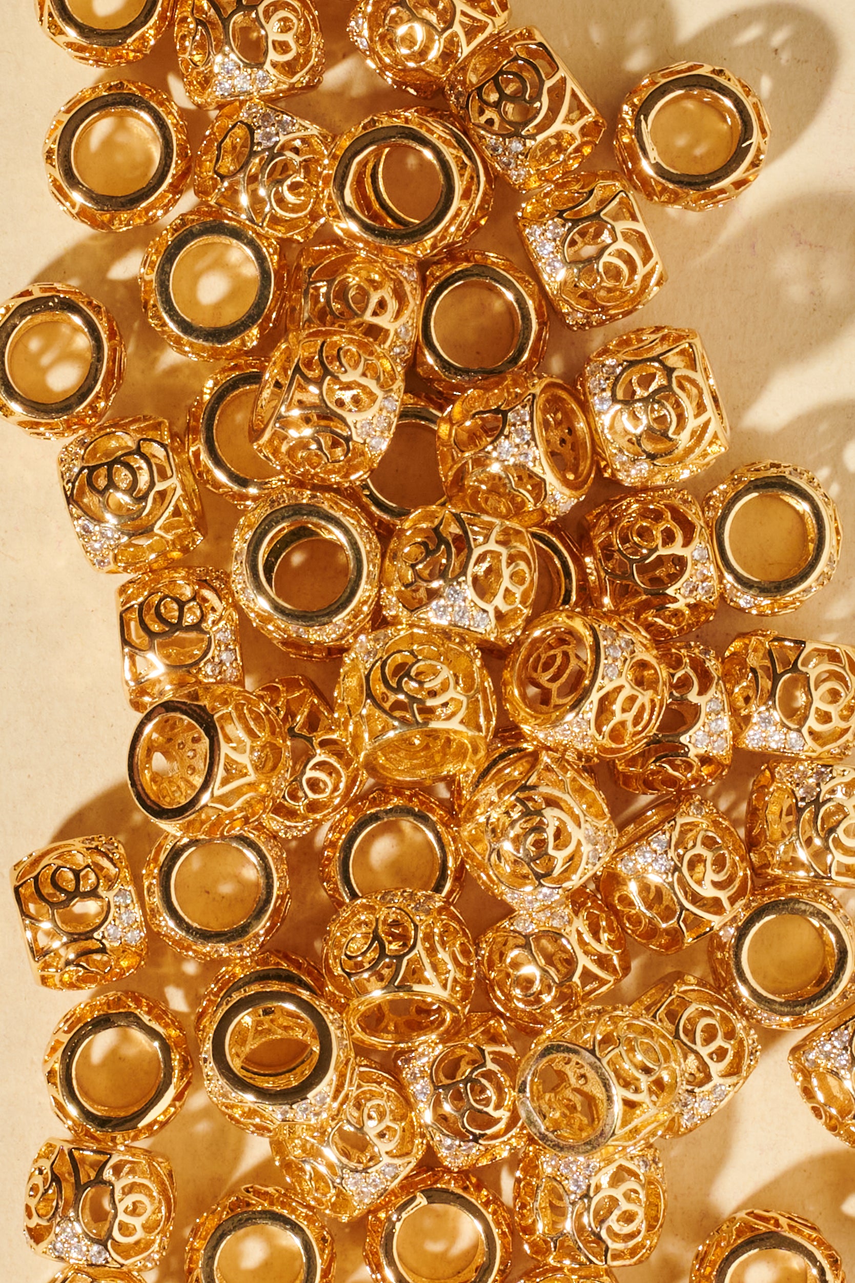 Dreadlock beads - Shufizoo - Gold Beads with Lace-Style Flower Decorations