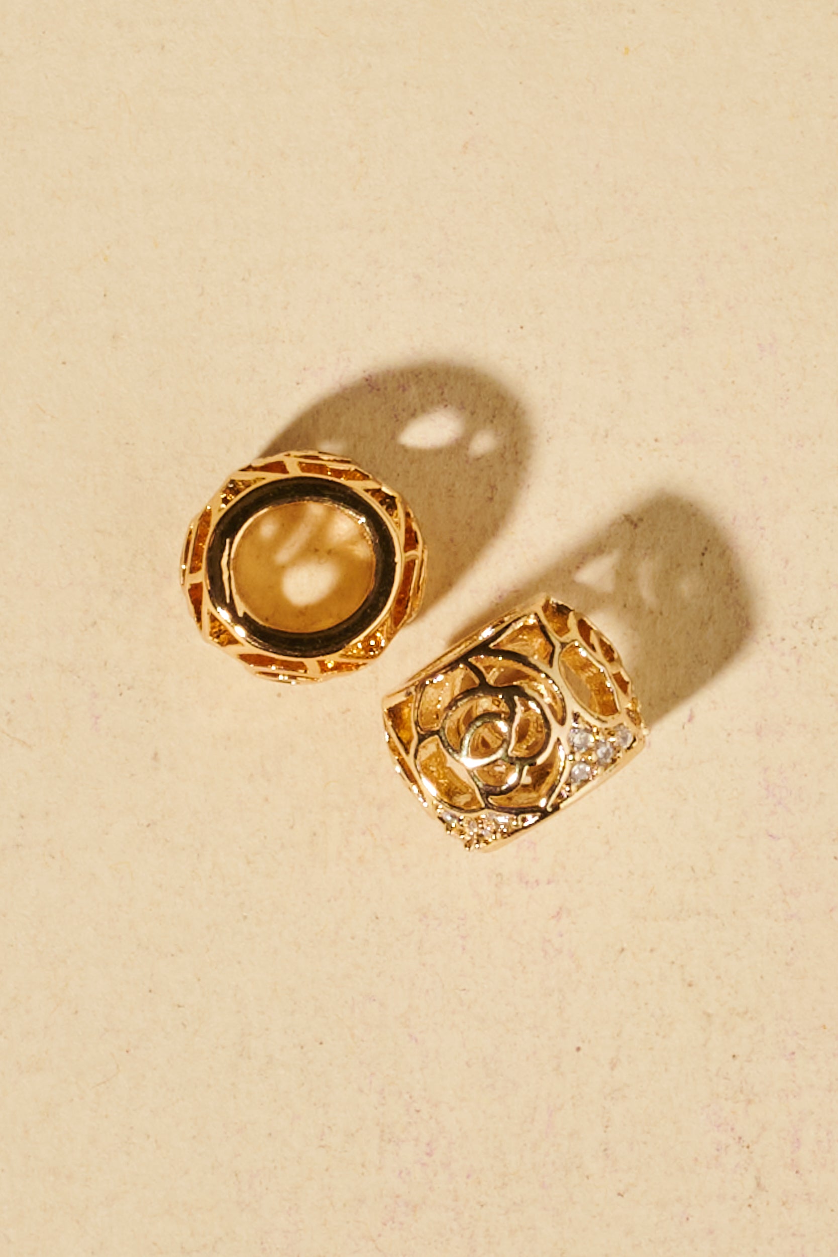 Dreadlock beads - Shufizoo - Gold Beads with Lace-Style Flower Decorations