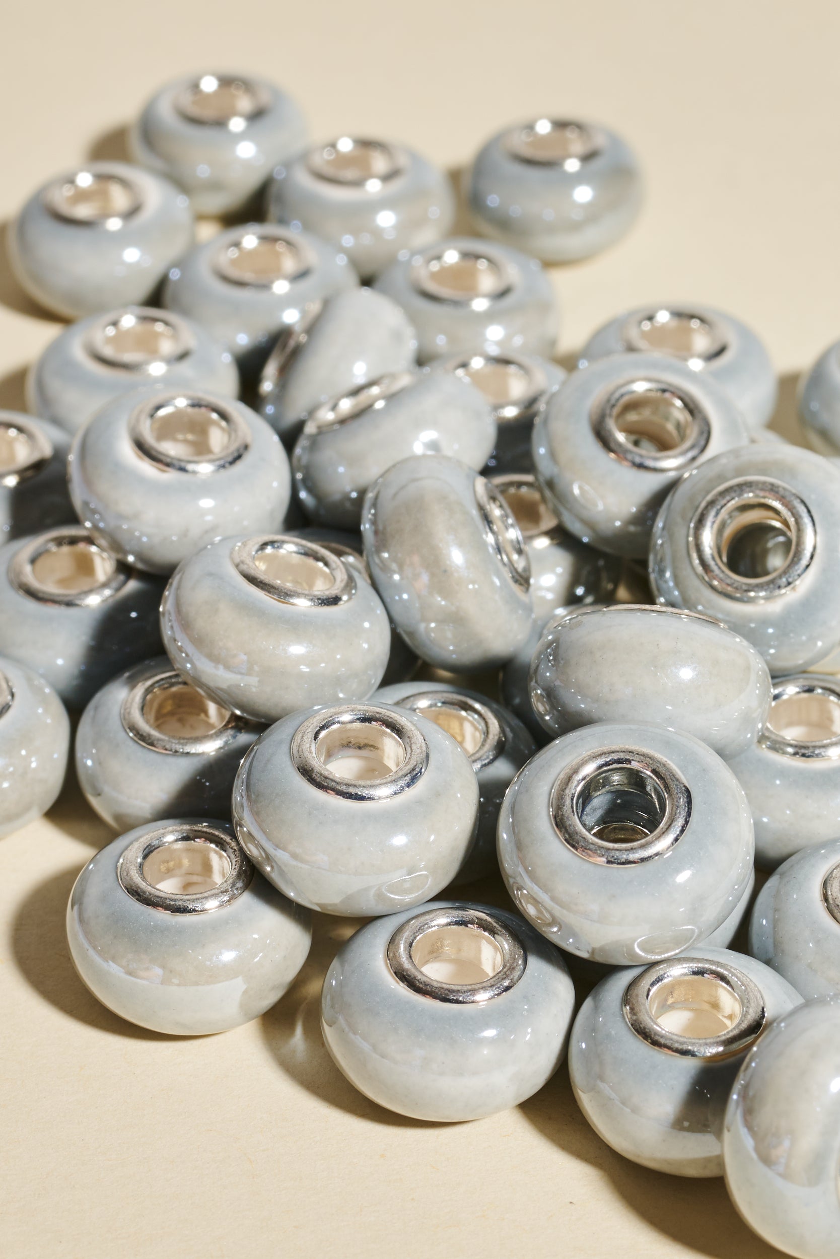 Dreadlock beads - Shufizoo - glossy Gray Beads