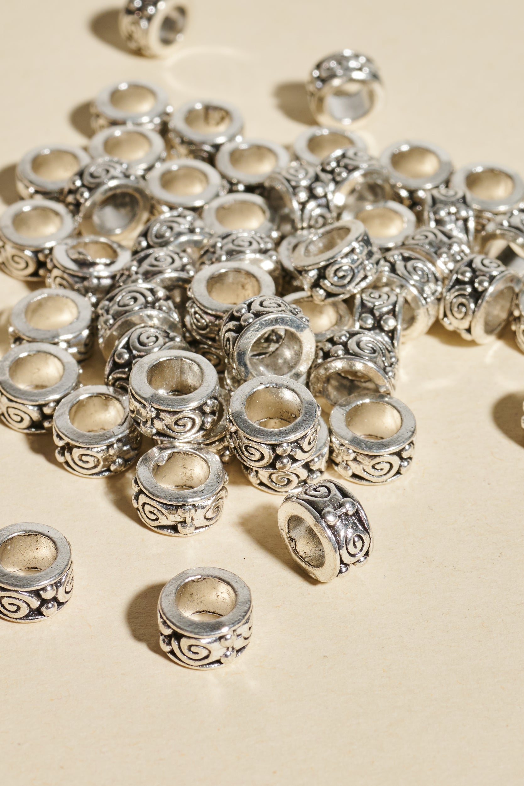 Dreadlock beads - Shufizoo - Silver Beads with Wave Decorations