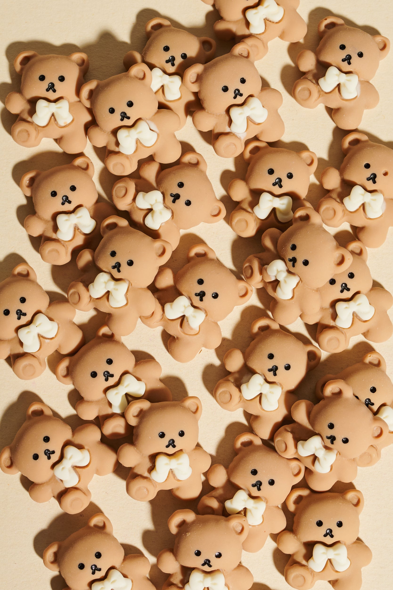 Magic Braids Charms - Shufizoo - Teddy Bear with a White Bow