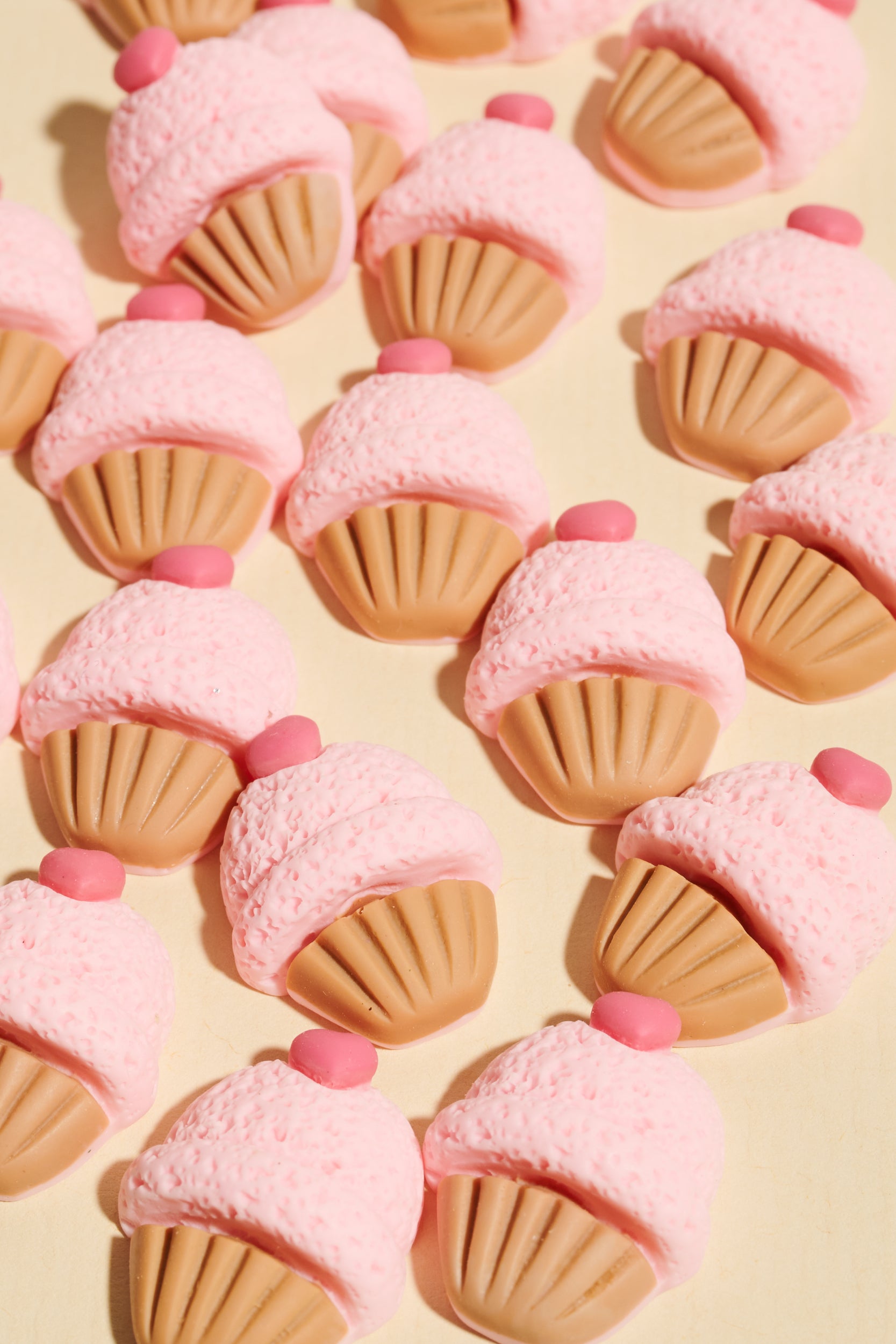 Magic Braids Charms - Shufizoo -pink cupcake