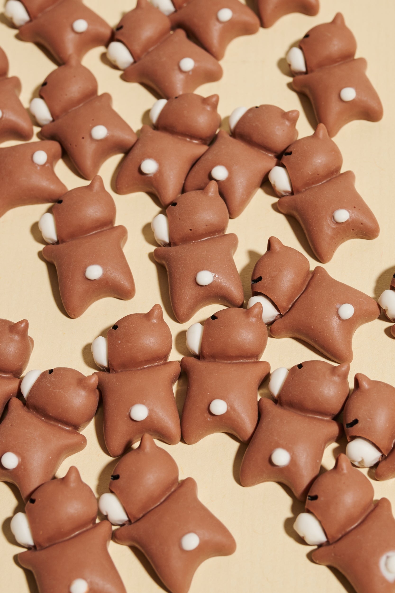 Magic Braids Charms - Shufizoo -
Brown Cow from Behind