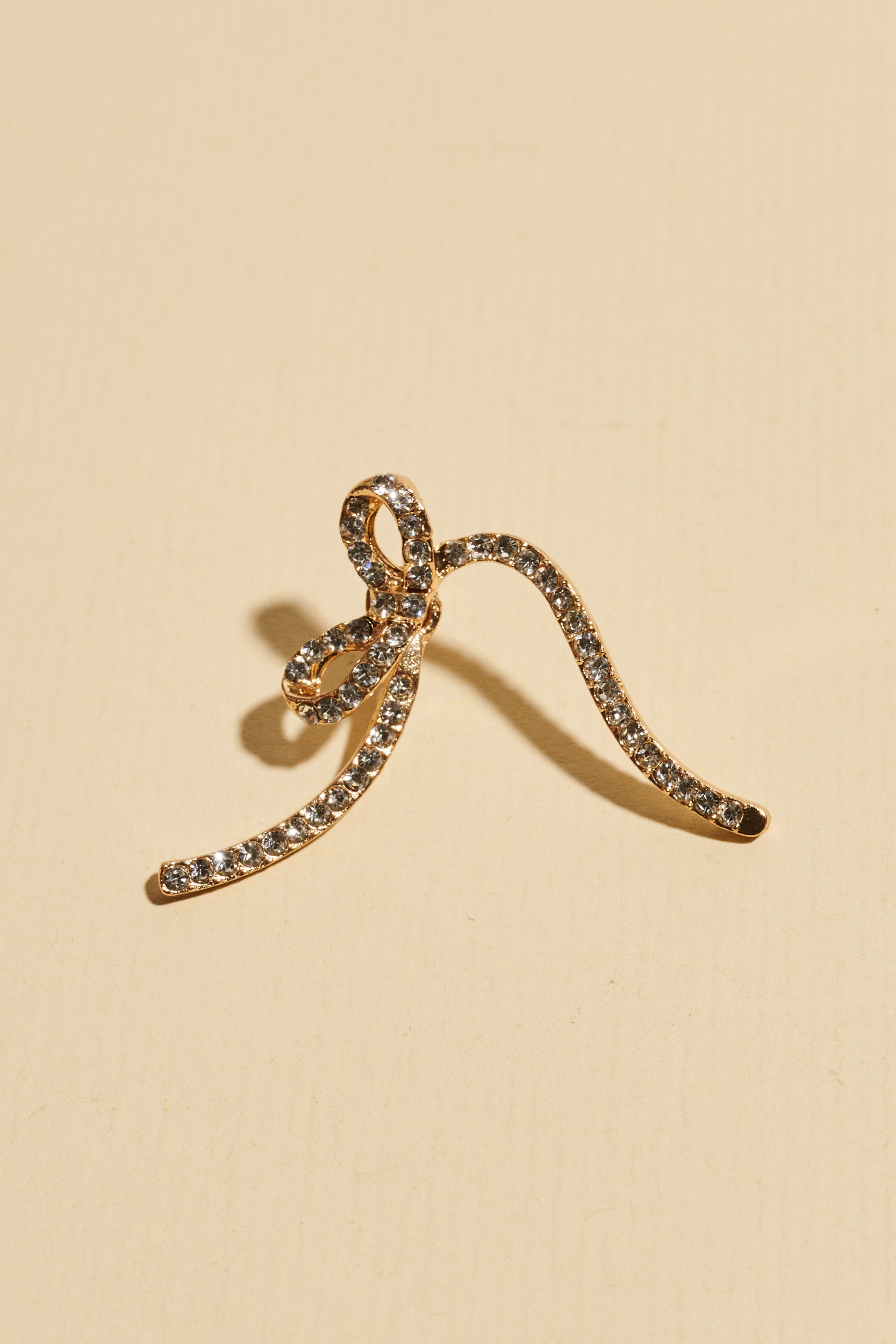 Braids decorations
- Shufizoo - Gold Earrings in a Unique Bow Shape with Zircons